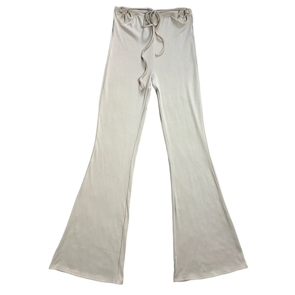 Berska Tan Ribbed O-Ring High Rise Flared Pants - Picture 3 of 9